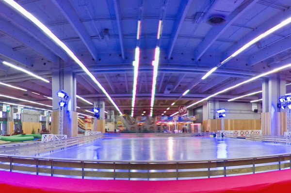 La plus grande patinoire de Paris